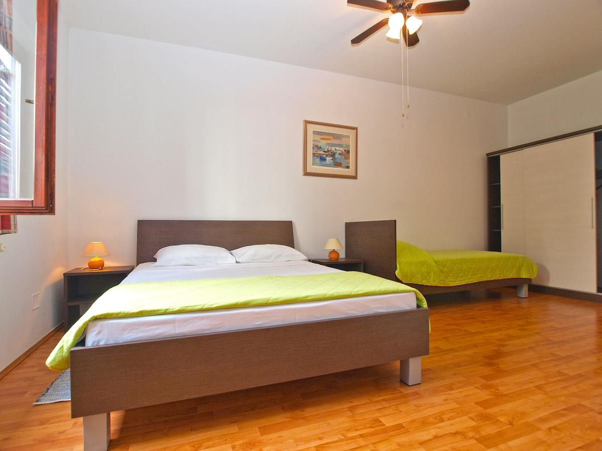 Rooms Ivica 1452 Fazana Luaran gambar