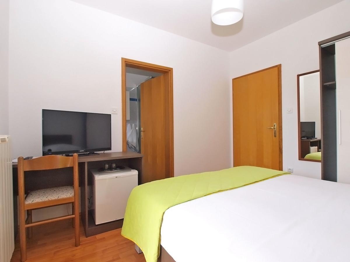 Rooms Ivica 1452 Fazana Luaran gambar